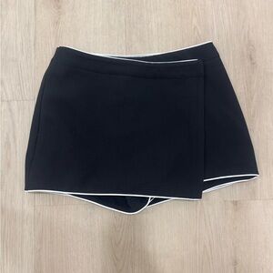 Vici Elegant Black Skort with White Trim